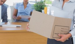 當雇主違法解僱時，勞工應如何尋求救濟？